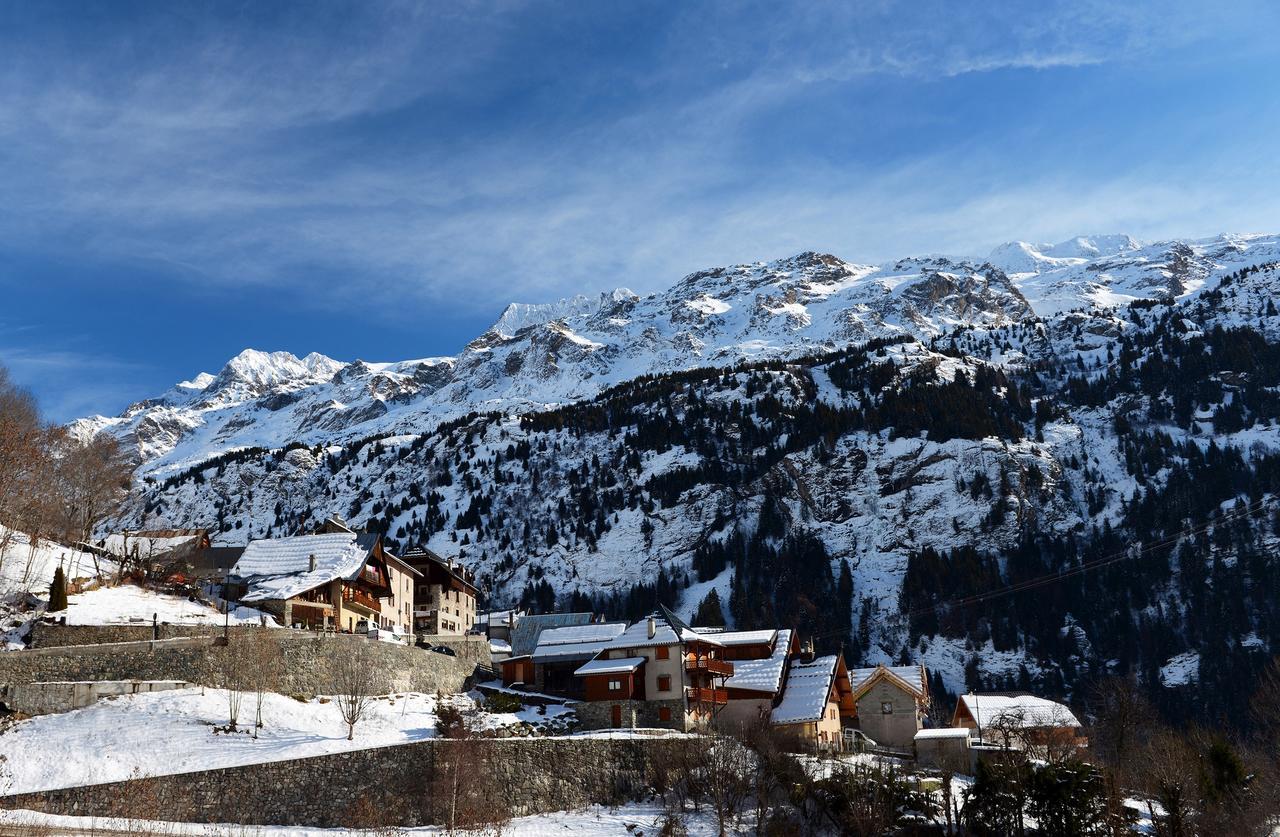 Residence Goelia Le Crystal Vaujany Bagian luar foto